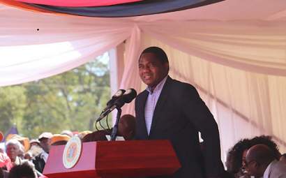 The President of Zambia attended the groundbreaking ceremony of the two-way four-lane road upgrade project from Lusaka to Ndola